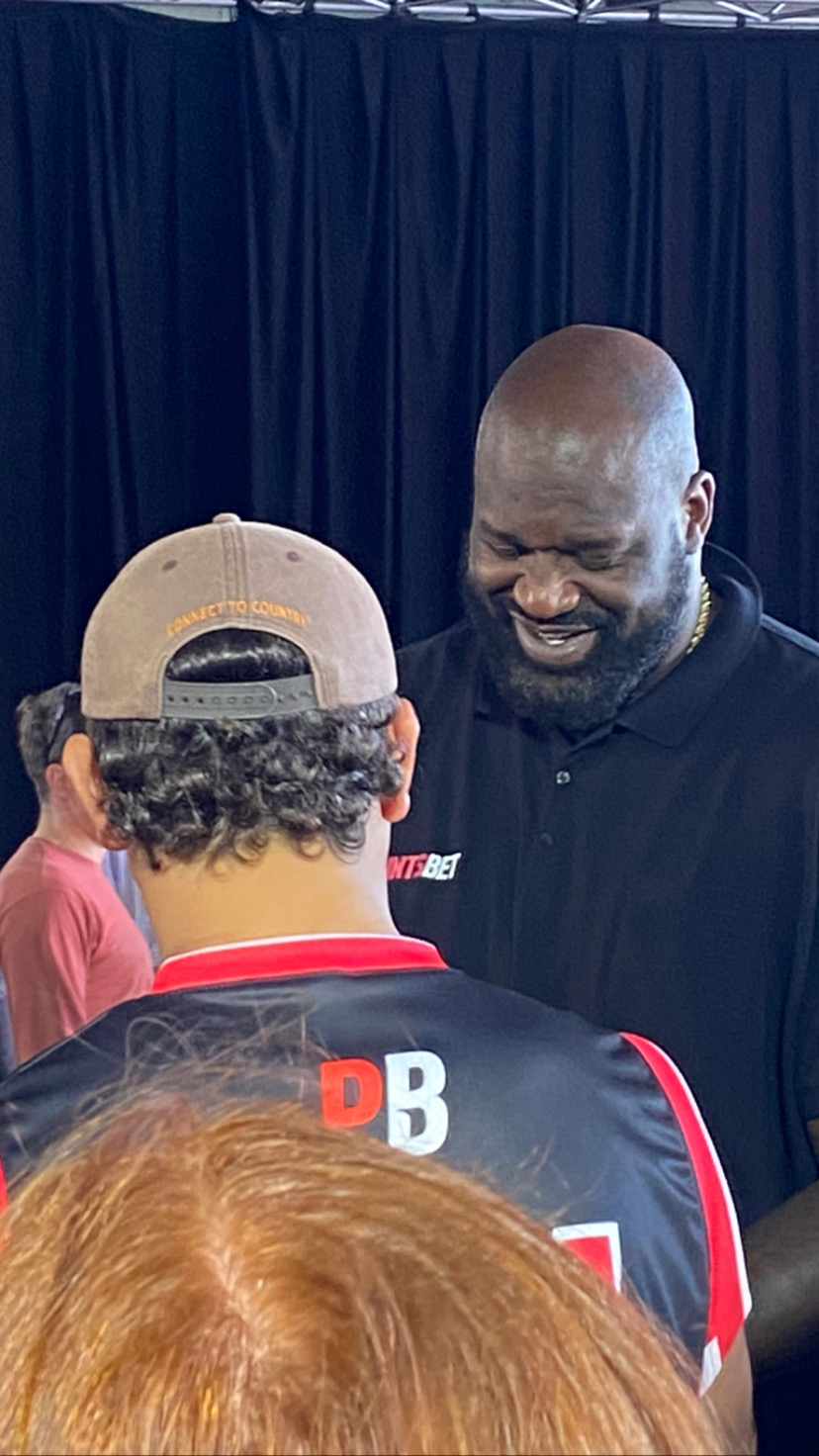 Shaq — Fan Meet & Greet